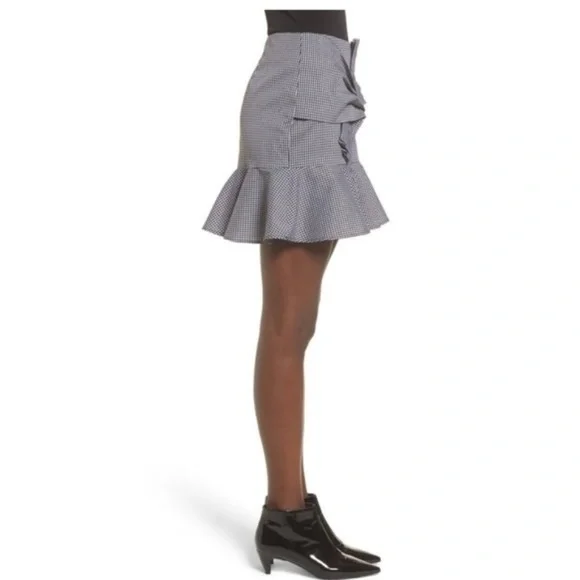 WAYF Sanders Ruffle Miniskirt - Picture 2 of 8